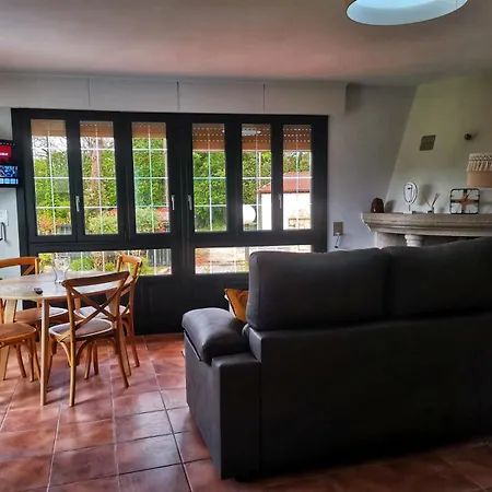 Casinas A Granxa * Vimianzo